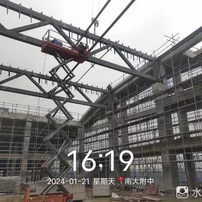 High-Strength-to-Weight Space Frame Truss untuk Dukungan Struktural