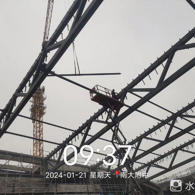High-Strength-to-Weight Space Frame Truss untuk Dukungan Struktural