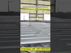 Lampu langit-langit velux double dome besar dengan bingkai aluminium melengkung untuk bangunan yang didesain elegan